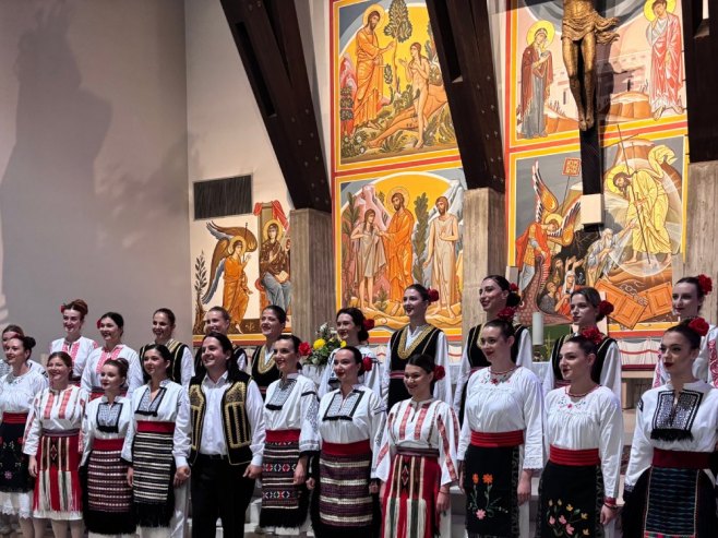 Женски камерни хор "Бањалучанке" освојио златну медаљу на фестивалу у Венецији