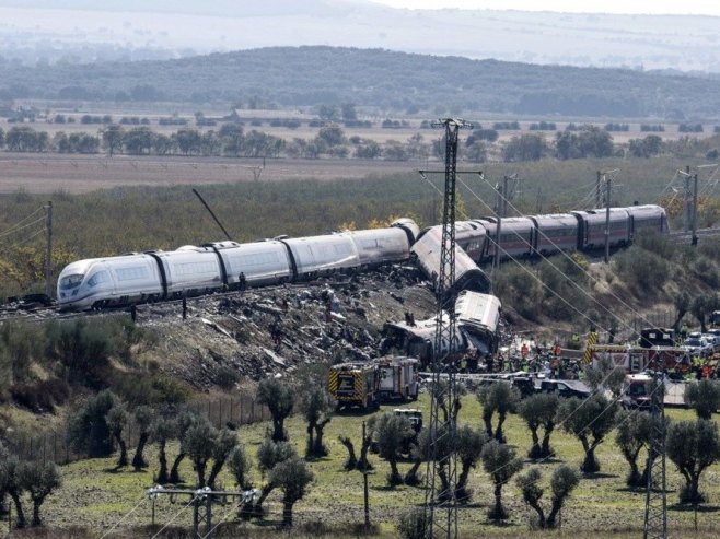 Саслушан радник који је регулисао саобраћај у тренутку судара возова у Шпанији