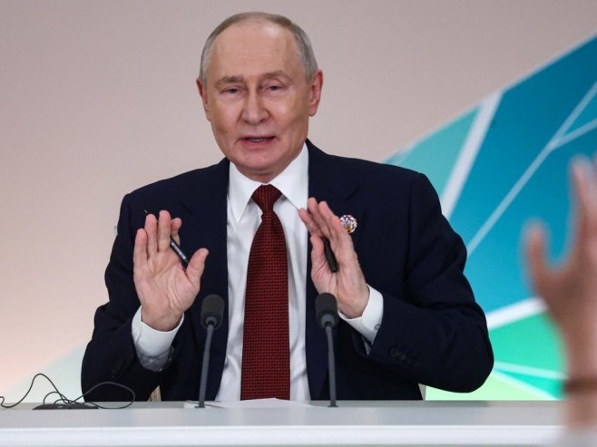 Путин: Желимо обнављање односа са европским земљама